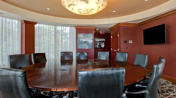 Hampton Inn & Suites by Hilton Greenville Downtown Riverplace