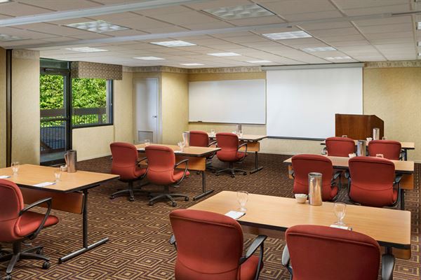 Lakeview Golf Resort