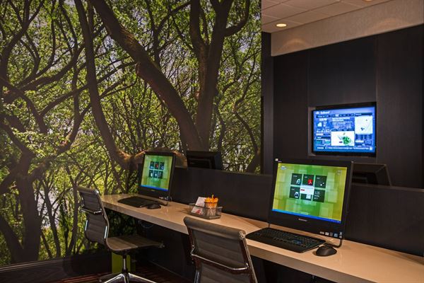 Courtyard Manhattan Midtown East