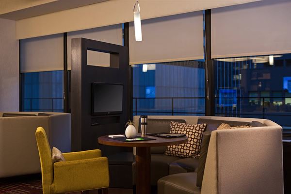 Courtyard Manhattan Midtown East