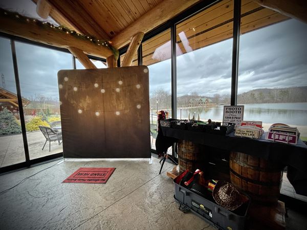 MaxxBooths Photo Booths