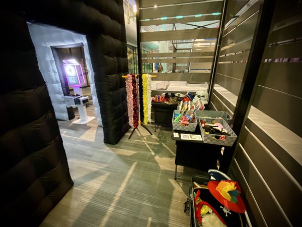 MaxxBooths Photo Booths