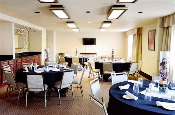 Best Western Plus - Milwaukee Airport Hotel & Conference Center