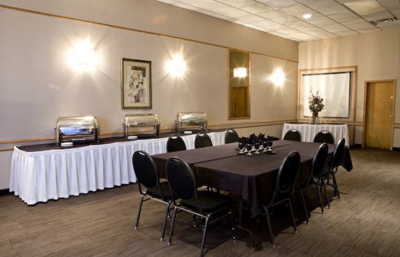 Heritage Inn Hotel & Convention Centre