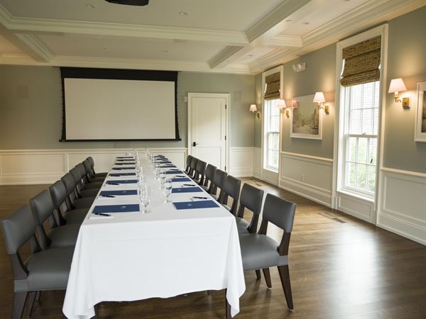 The Quogue Club at Hallock House