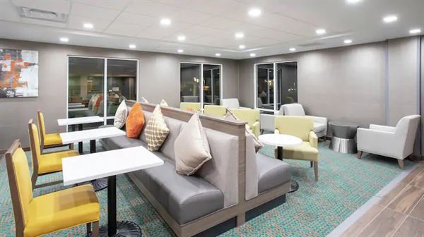 Homewood Suites by Hilton Albuquerque-Journal Center