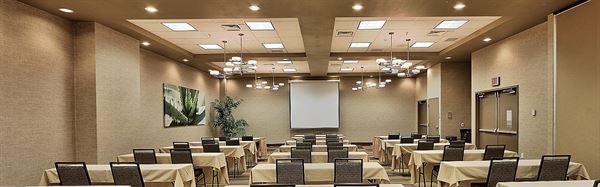 Holiday Inn Hotel & Suites Albuquerque-North I-25