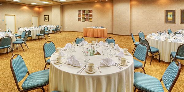 Holiday Inn Hotel & Suites Albuquerque-North I-25