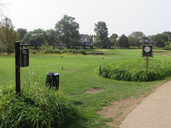 Village Greens of Woodridge