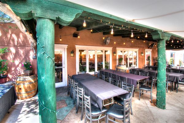 D.H. Lescombes Winery & Bistro - Albuquerque