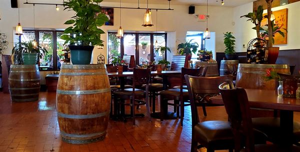 D.H. Lescombes Winery & Bistro - Albuquerque