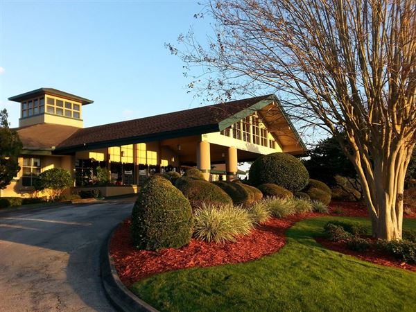 Hidden Hills Golf Club