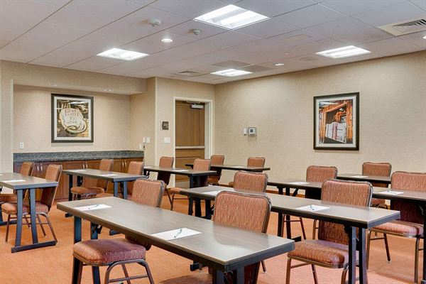 Homewood Suites by Hilton Fort Worth - Medical Center