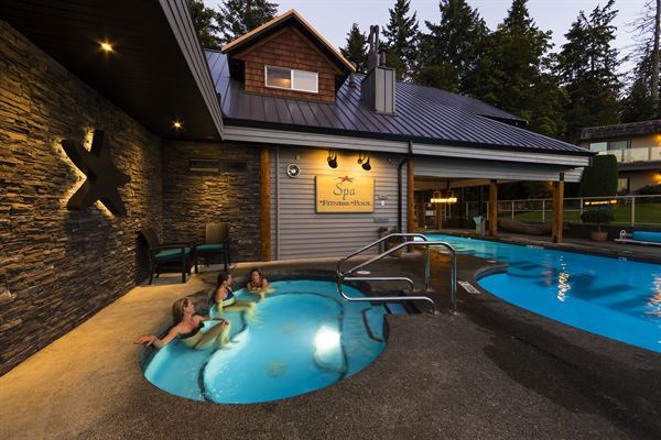 Kingfisher Resort and Spa