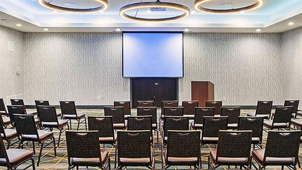 Holiday Inn Hotel & Suites McKinney-N Allen