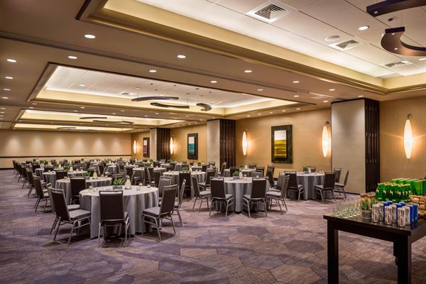 Renaissance Phoenix Downtown Hotel