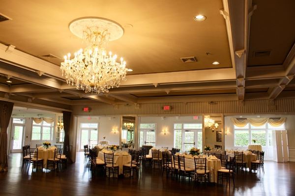 Bellport Country Club