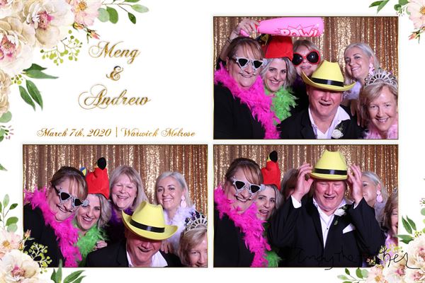 www.omgphotoboothdfw.com
