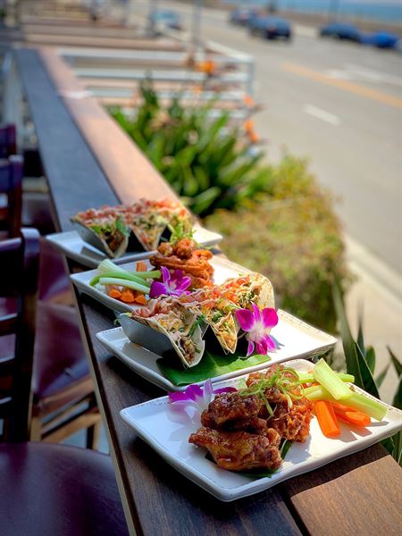 Sunsets Bar & Grill - Capo Beach