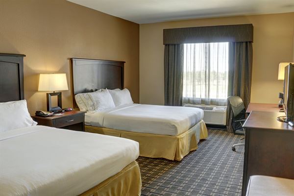 Holiday Inn Express & Suites Texarkana East