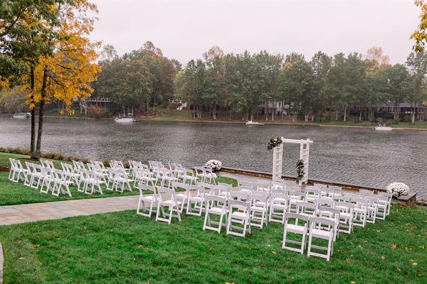 The Cove at Fawn Lake Country Club