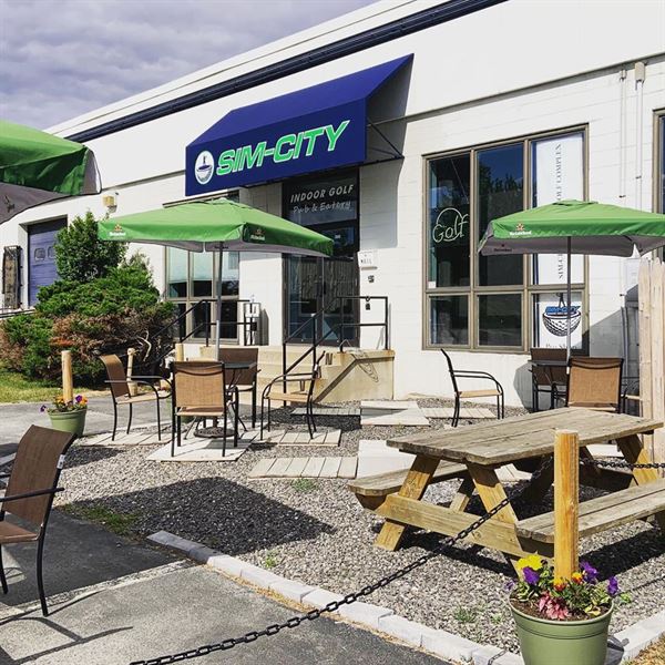 Sim City Indoor Golf