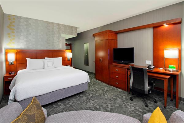 Courtyard Marriott Victoria