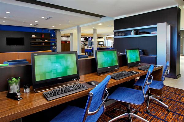 Courtyard Marriott Victoria