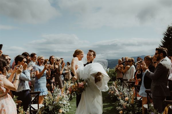 Gorge Crest Vineyards