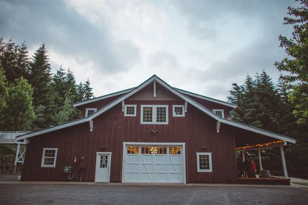 Gorge Crest Vineyards