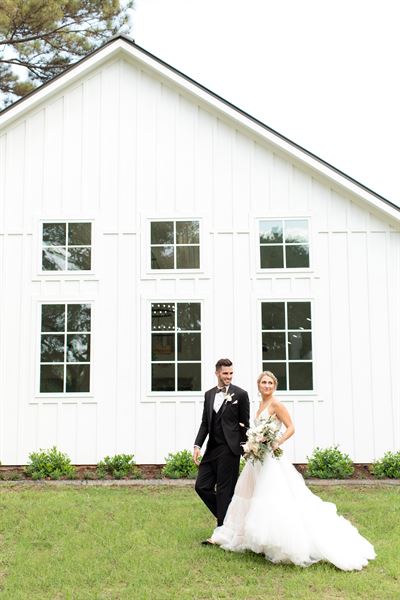Addison Woods Wedding & Event Venue
