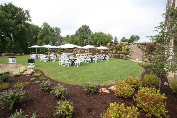 Oak Meadow Country Club