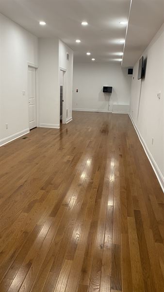 Adrian Nicole Event Studio