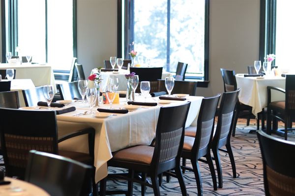 Sunset Hills Country Club