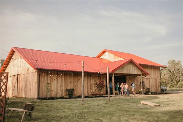 Hidden Creek Farm Weddings