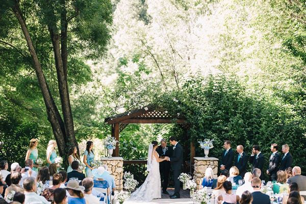 High Sierra Iris and Wedding Gardens