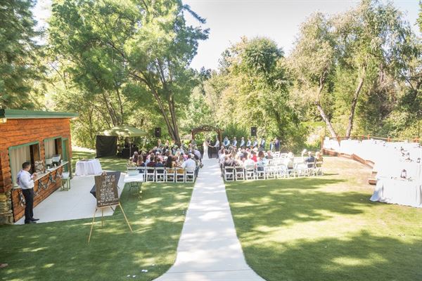 High Sierra Iris and Wedding Gardens