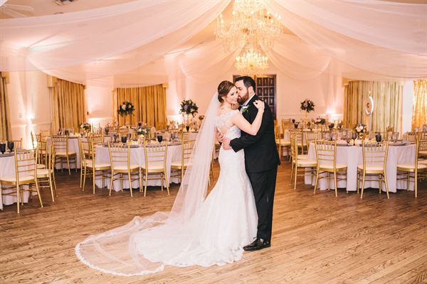 Highland Manor Apoka