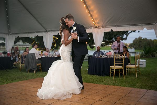 Highland Manor Apoka