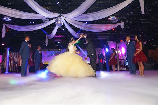 La Onda Banquet Hall