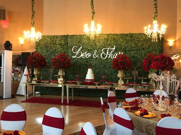 A Touch Of Class By Candlelite