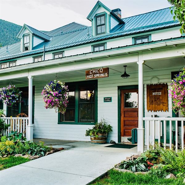 Chico Hot Springs Resort and Day Spa