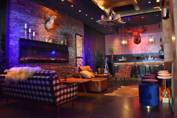 Kick Axe Throwing-PH