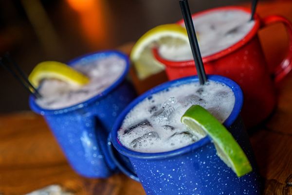 Kick Axe Throwing-PH