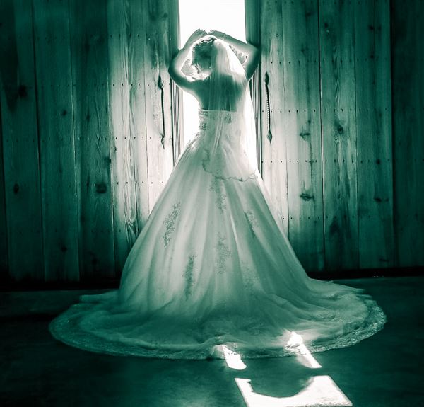 True Photography by Ellis