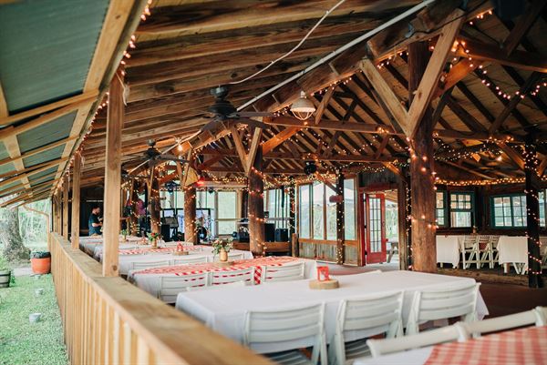 Bayou Barn