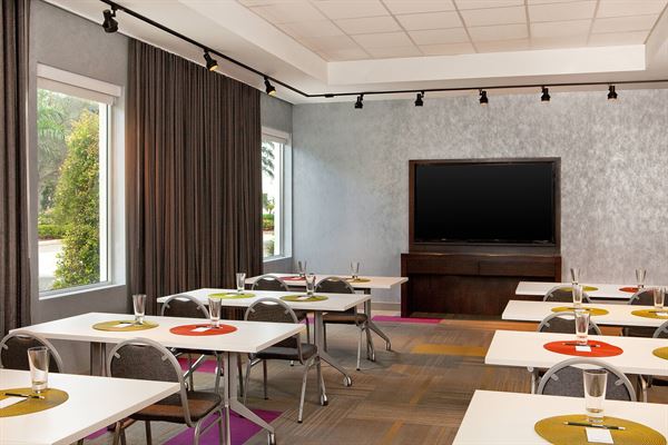Aloft Miami Doral