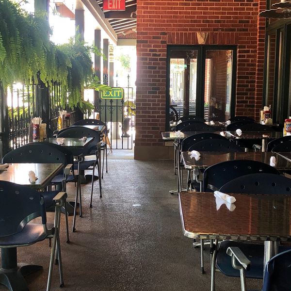 Aristocrat Pub & Restaurant