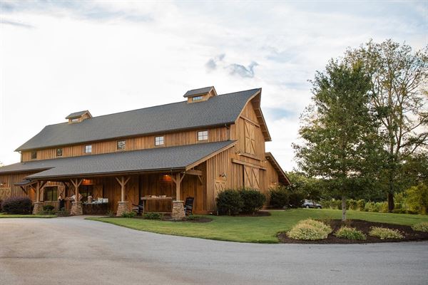 Windy Hill Wedding and Event Barn
