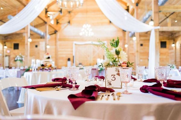Windy Hill Wedding and Event Barn